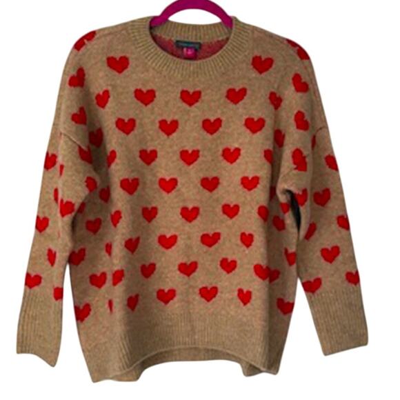 VINCE CAMUTO Women's Cozy Soft Crewneck Heart Sweater Tan/Red SV1824 Small NWT - Picture 1 of 7
